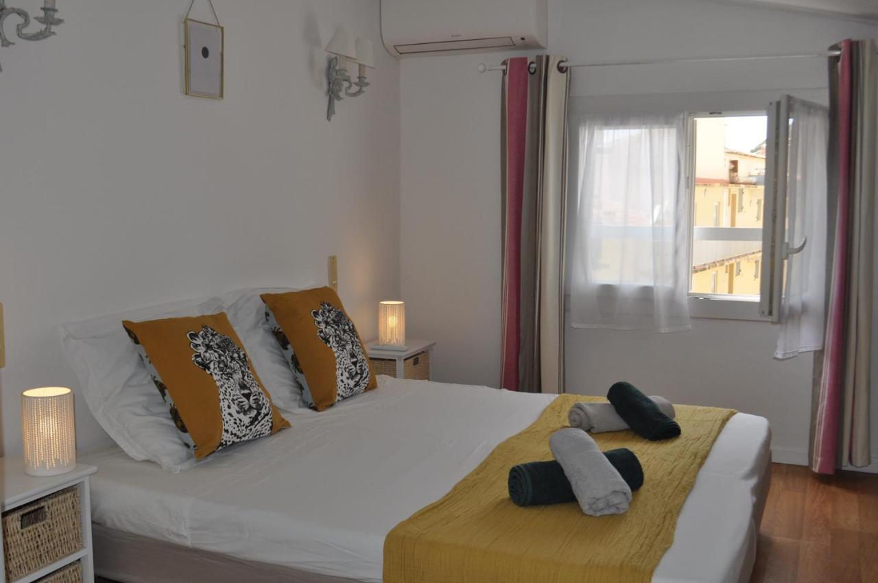 Duplex Plein Sud Sur Le Port De Bonifacio * Bonifacio (Corsica)
